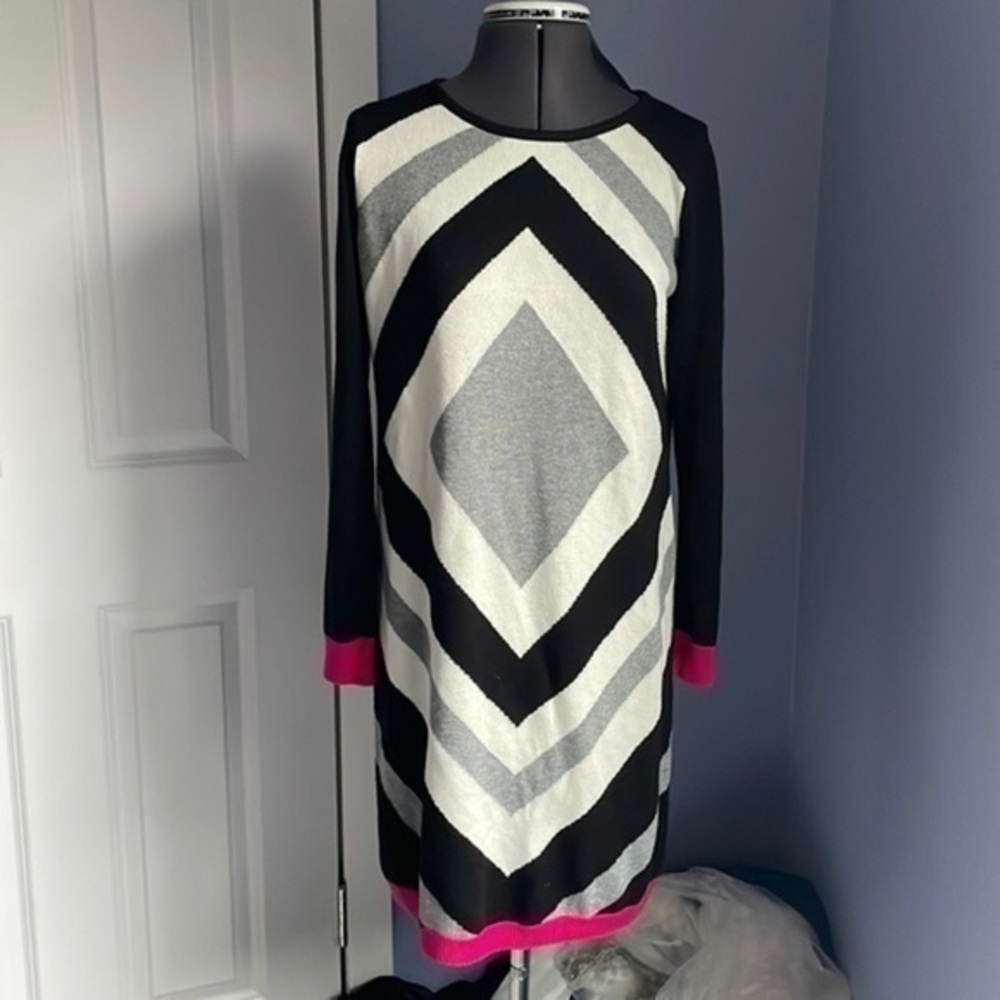 Eliza J dress Black Gray Pink sweater dress size M